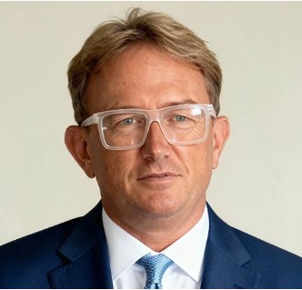 Ross Thompson, Chief Operating Officer of Heliofold US